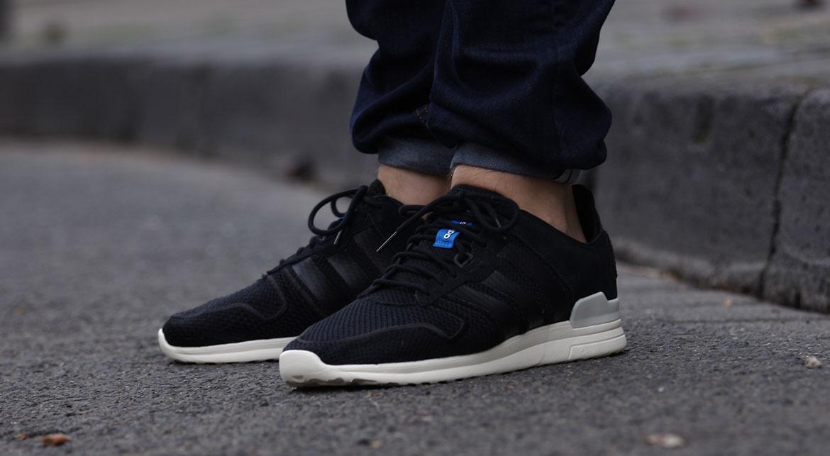 adidas Originals ZX 700 2.0 